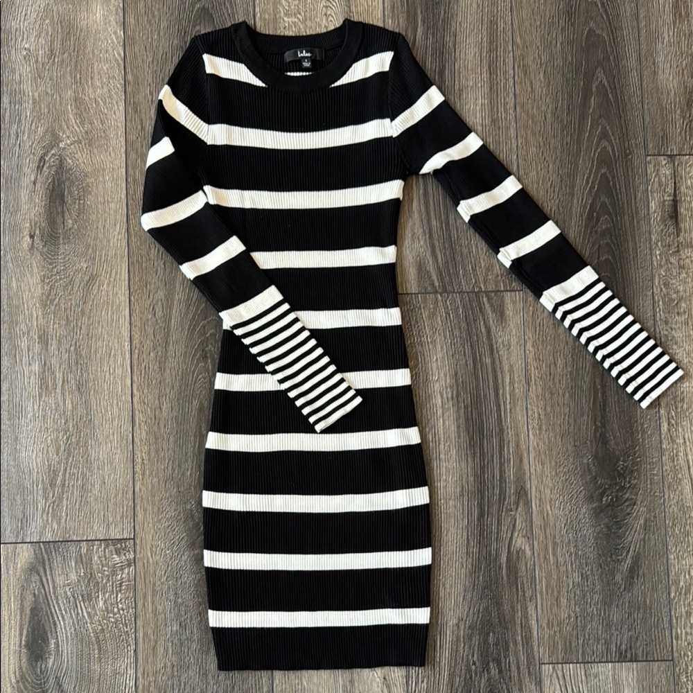 Lulu's Black and White Long Sleeve Bodycon Dress